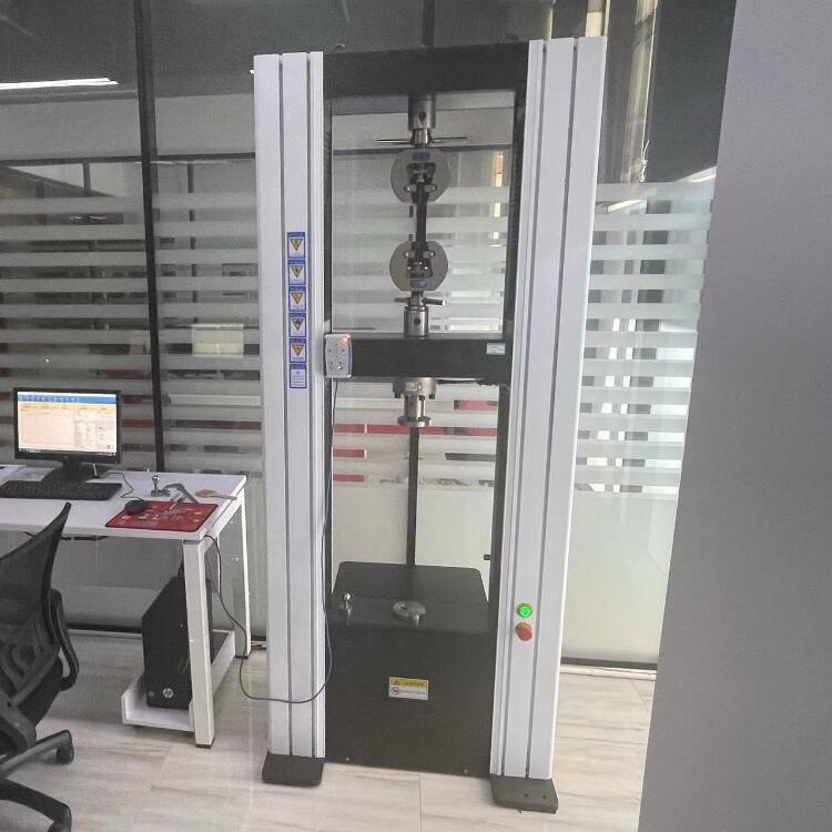 1676943670167257.jpg 碳素材料壓力試驗(yàn)機(jī).jpg