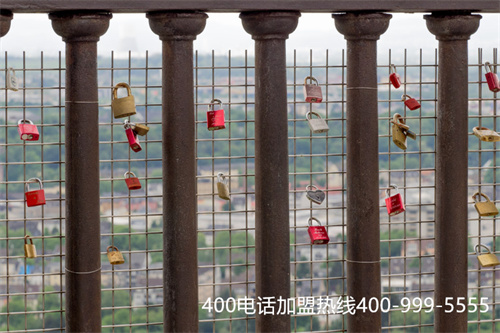 (400電話如何設置轉(zhuǎn)接)(400電話有轉(zhuǎn)接功能嗎？轉(zhuǎn)接方式設置)